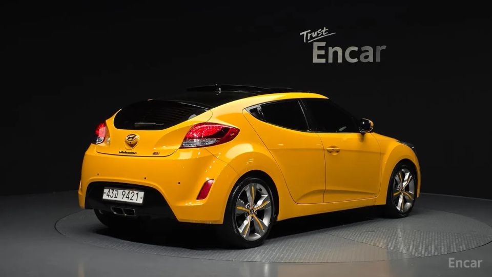 Hyundai Veloster