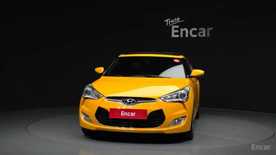 Hyundai Veloster