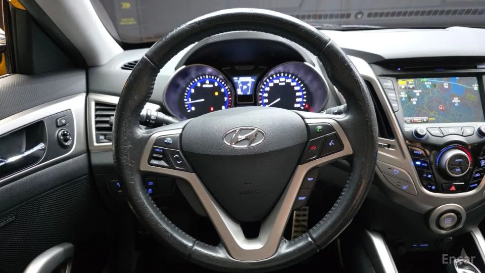 Hyundai Veloster