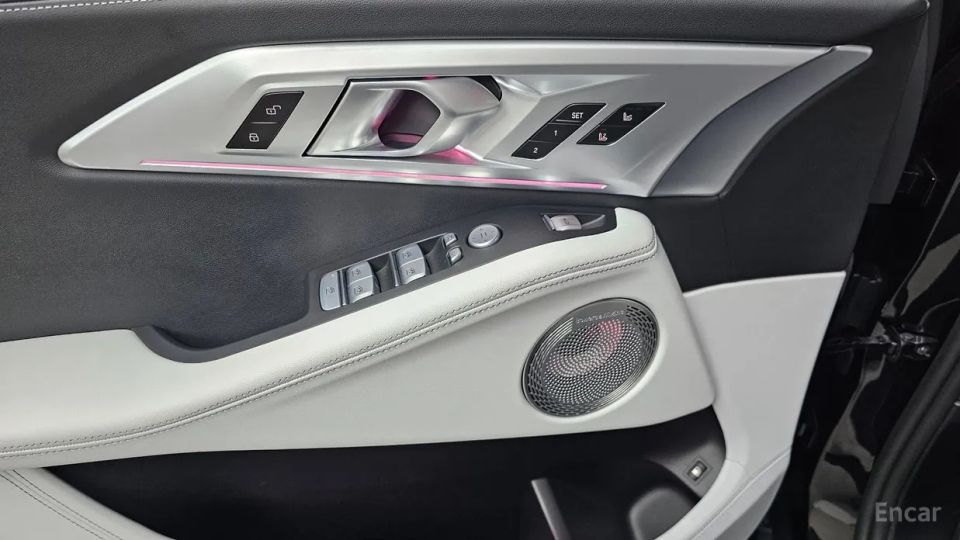 BMW XM