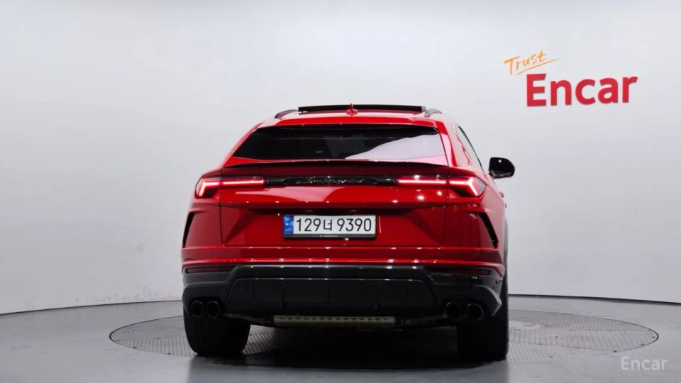 Lamborghini urus