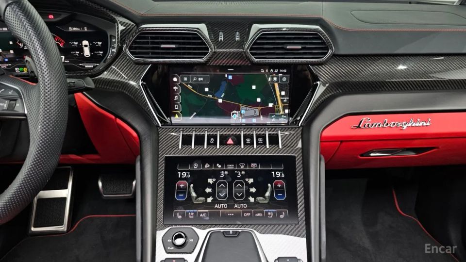 Lamborghini urus