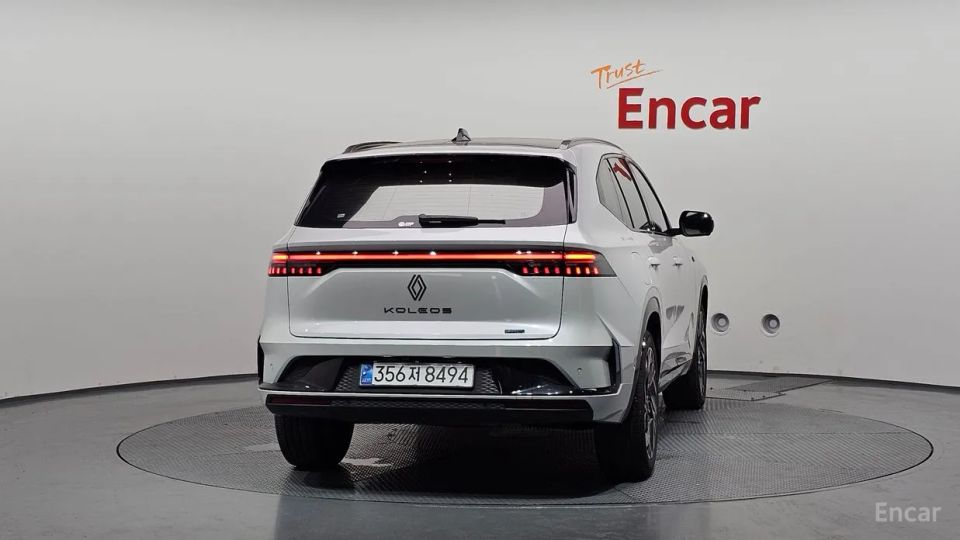 Renault-KoreaSamsung Grand Koleos