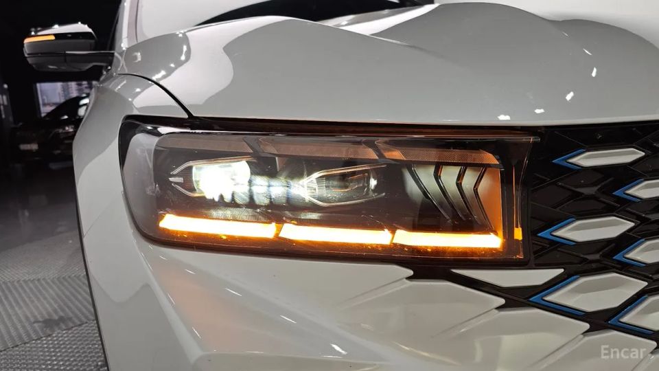 Renault-KoreaSamsung Grand Koleos