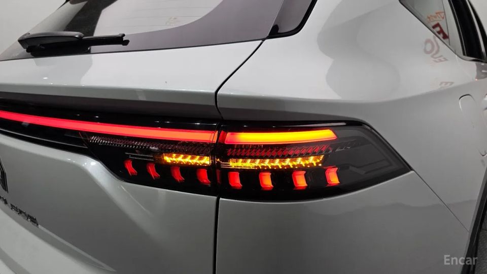 Renault-KoreaSamsung Grand Koleos