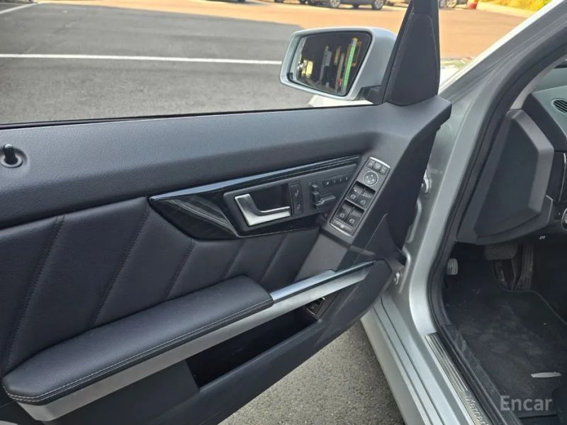 Mercedes-Benz GLK-Class