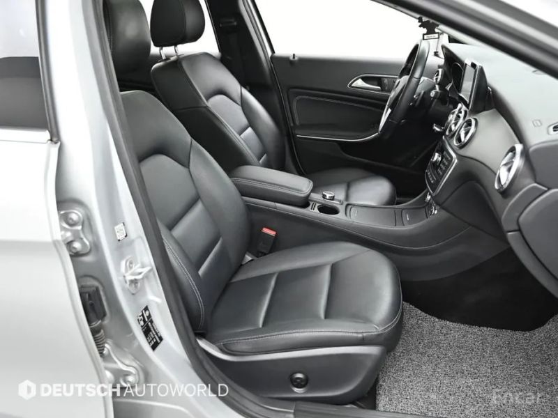 Mercedes-Benz GLA-Class