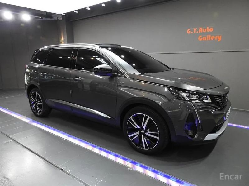 Peugeot 5008