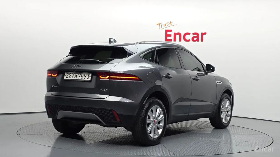 Jaguar E-PACE
