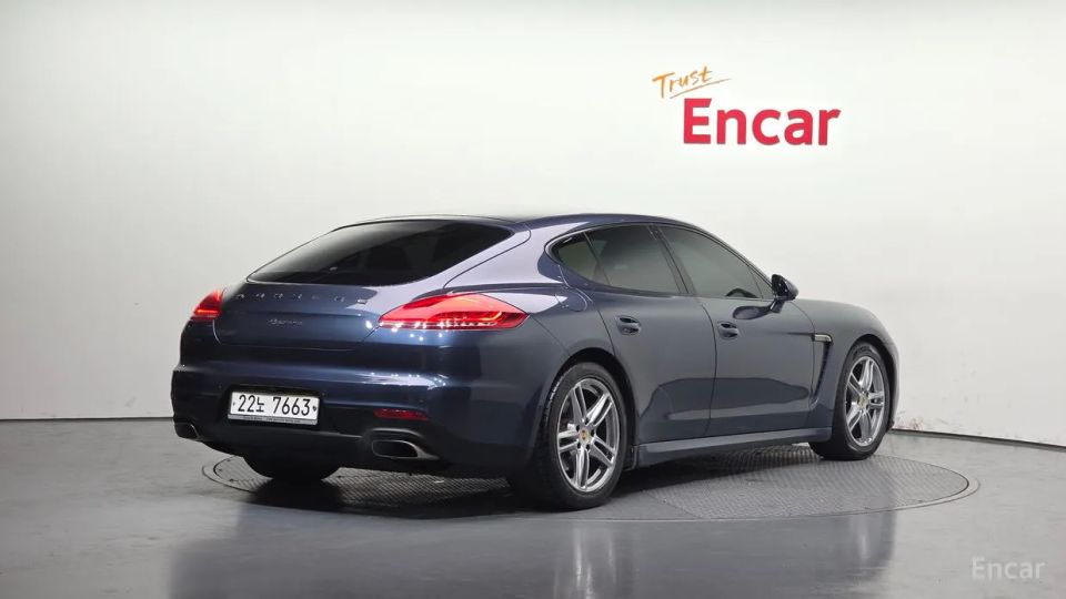 Porsche Panamera