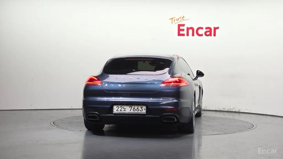 Porsche Panamera