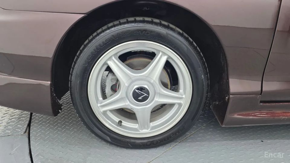 Hyundai Tiburon
