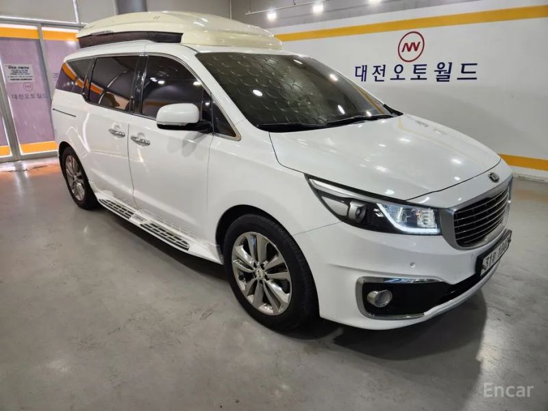 Kia Canival