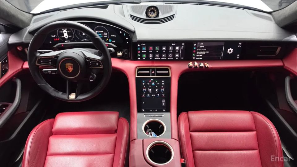 Porsche Taycan