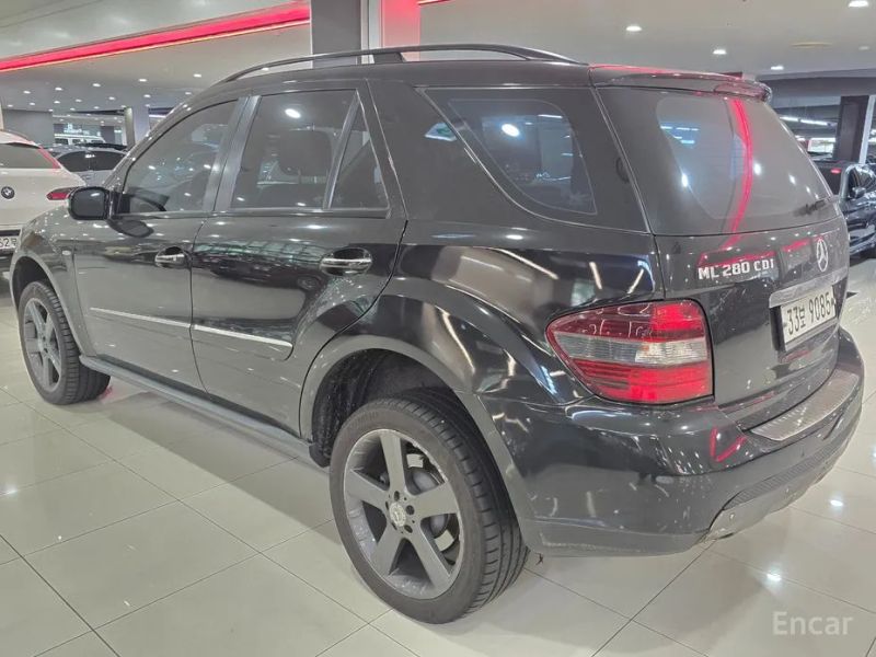 Mercedes-Benz M-class