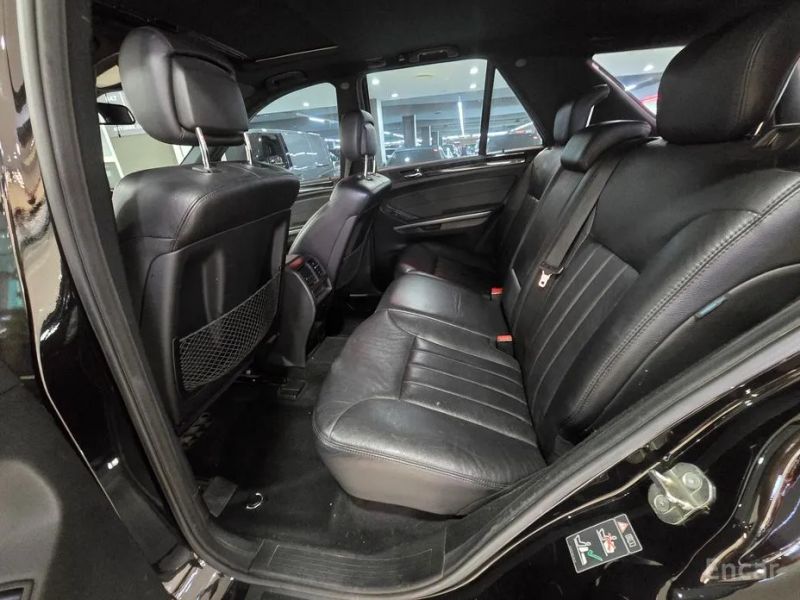 Mercedes-Benz M-class