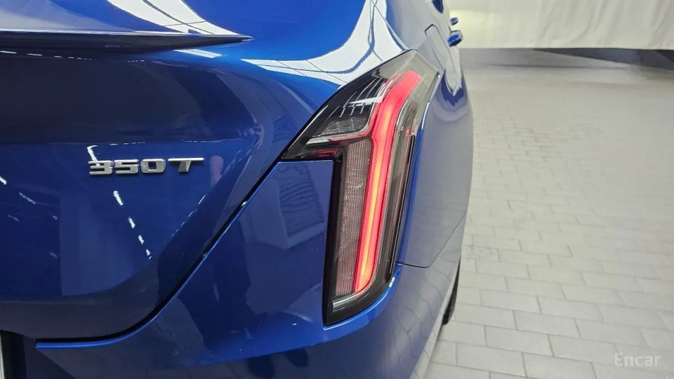 Cadillac CT4