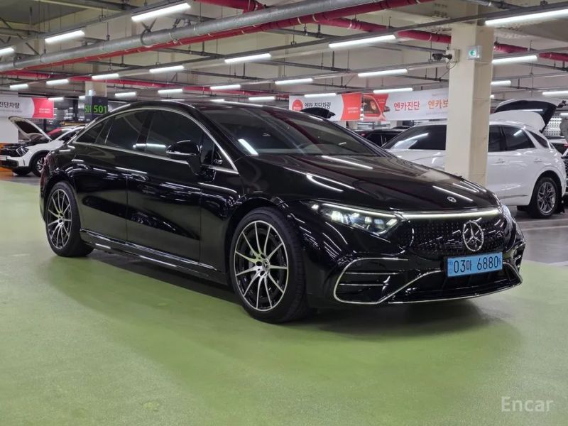 Mercedes-Benz EQS