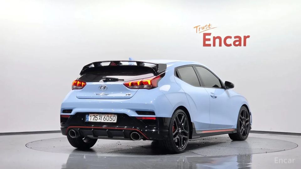 Hyundai Veloster