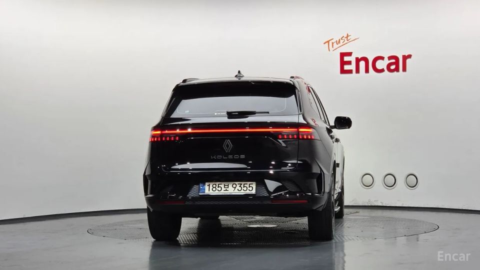 Renault-KoreaSamsung Grand Koleos
