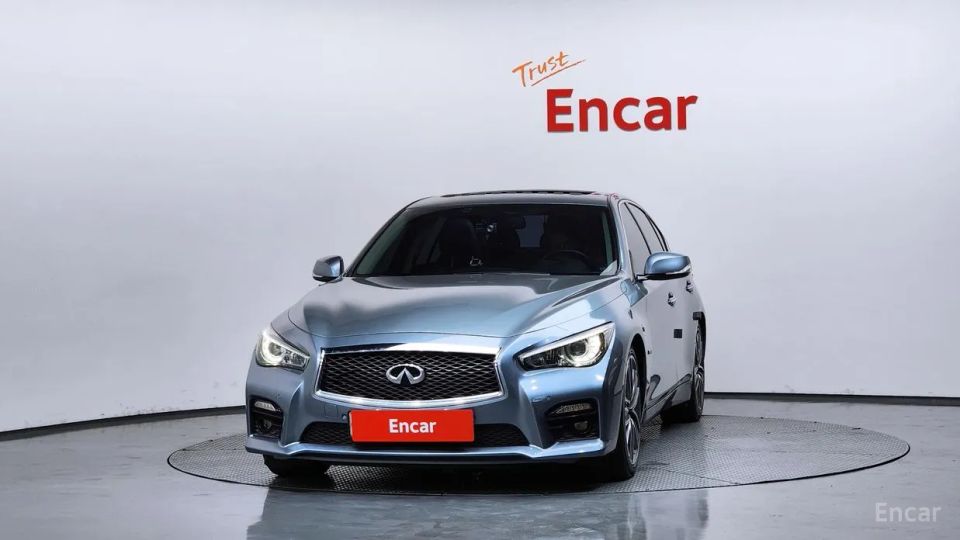 Infiniti Q50