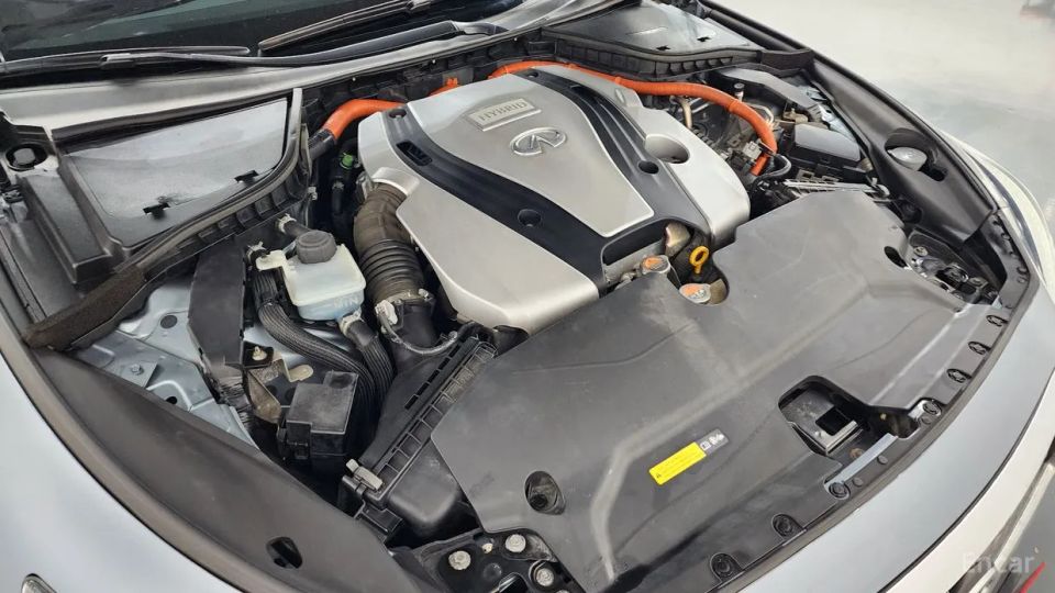 Infiniti Q50