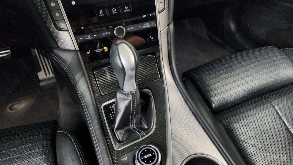 Infiniti Q50
