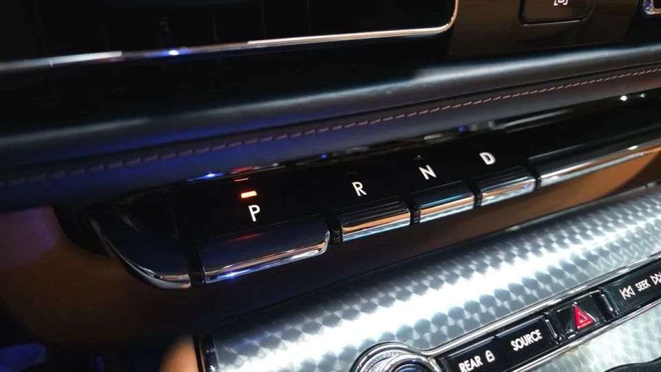 Lincoln Aviator