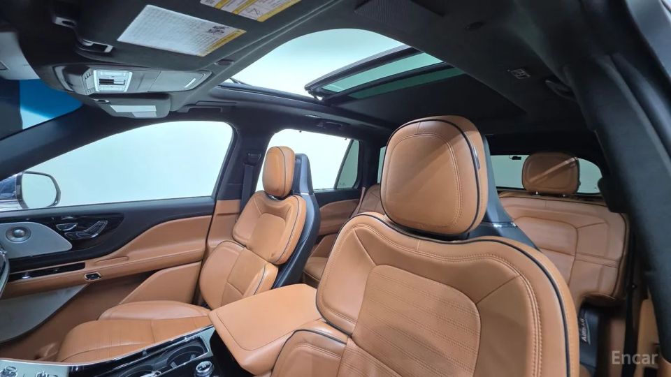 Lincoln Aviator