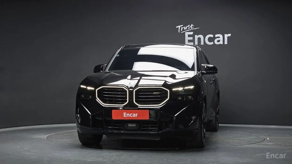 BMW XM