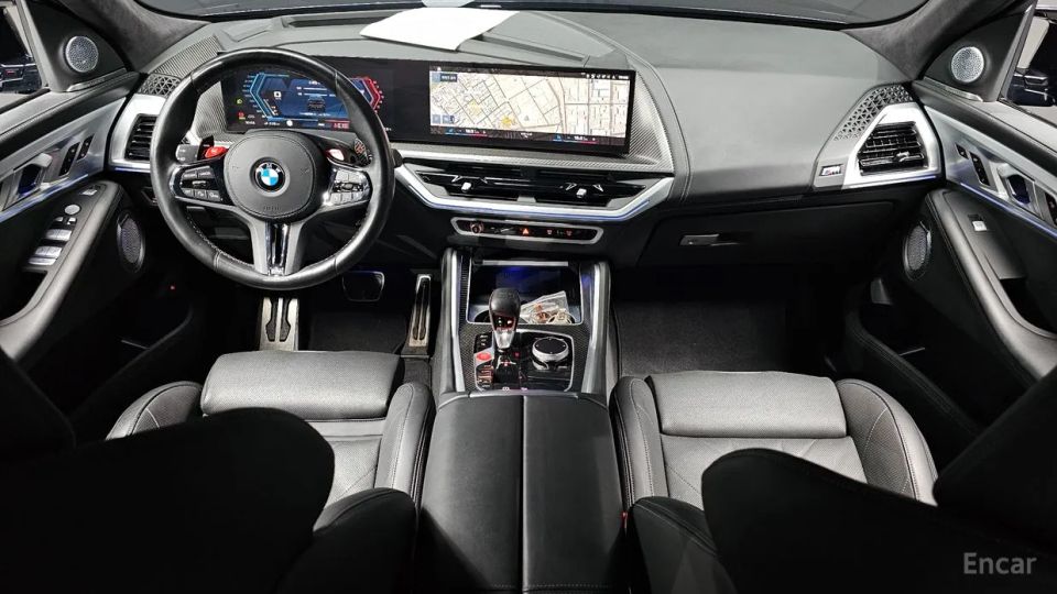 BMW XM
