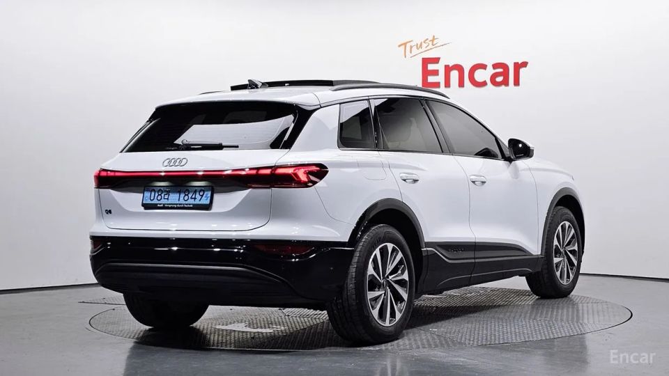 Audi Q6 e-tron