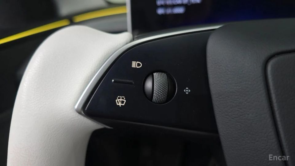 Tesla model-y