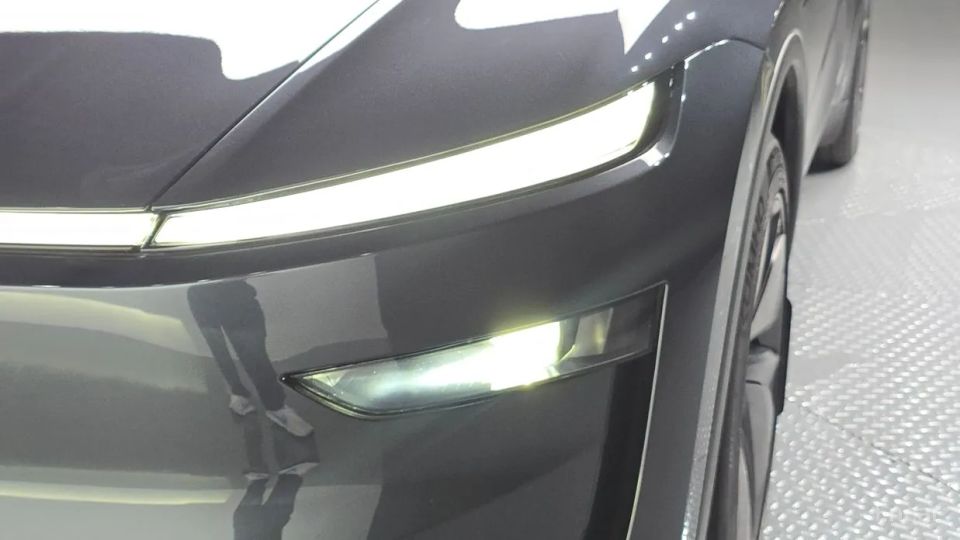 Tesla model-y