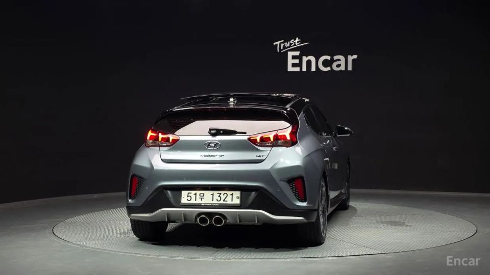 Hyundai Veloster
