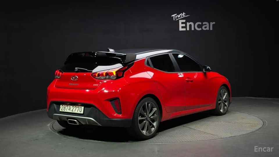 Hyundai Veloster