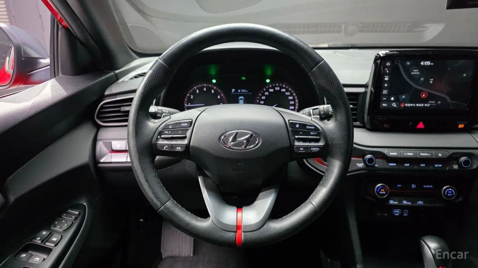 Hyundai Veloster