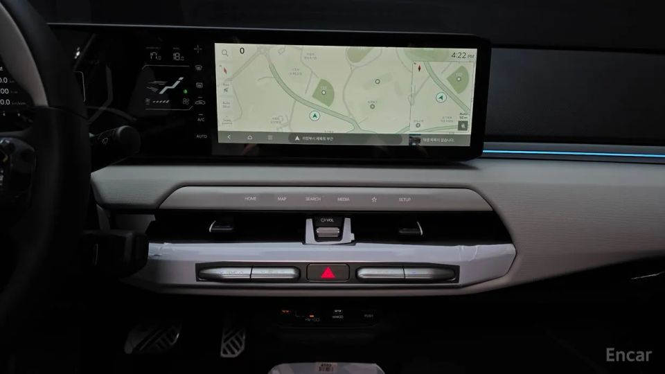Kia EV4