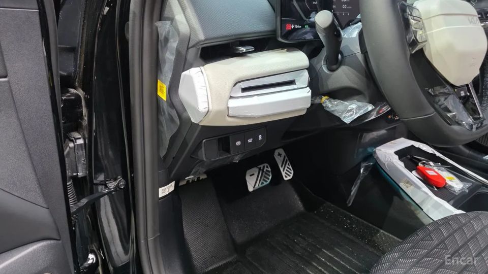 Kia EV4