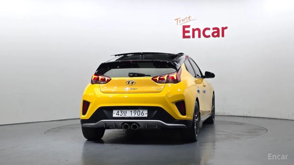 Hyundai Veloster