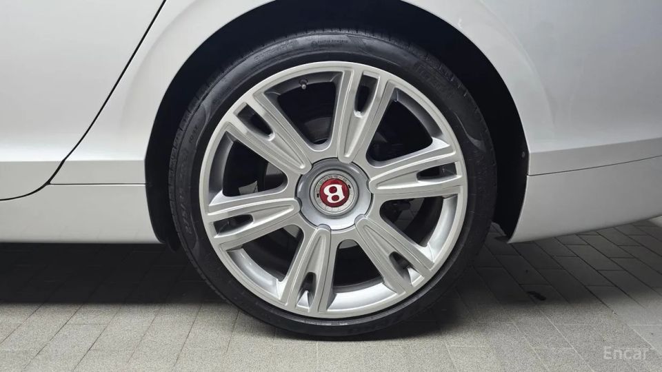Bentley Flying Spur