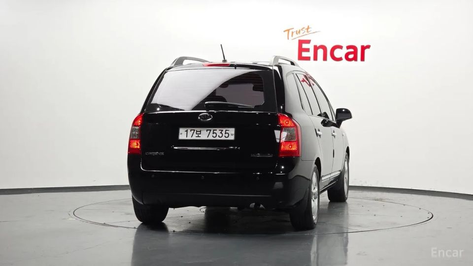 Kia Carens