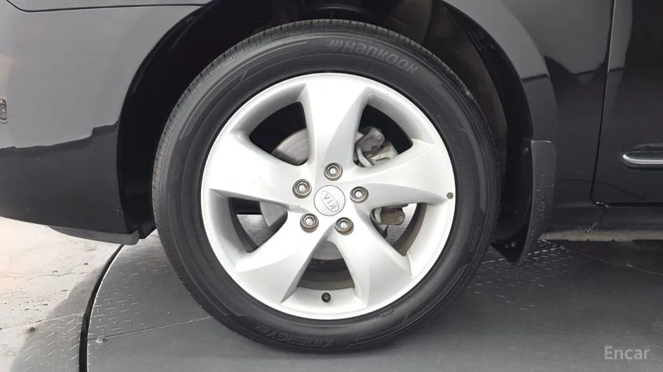 Kia Carens