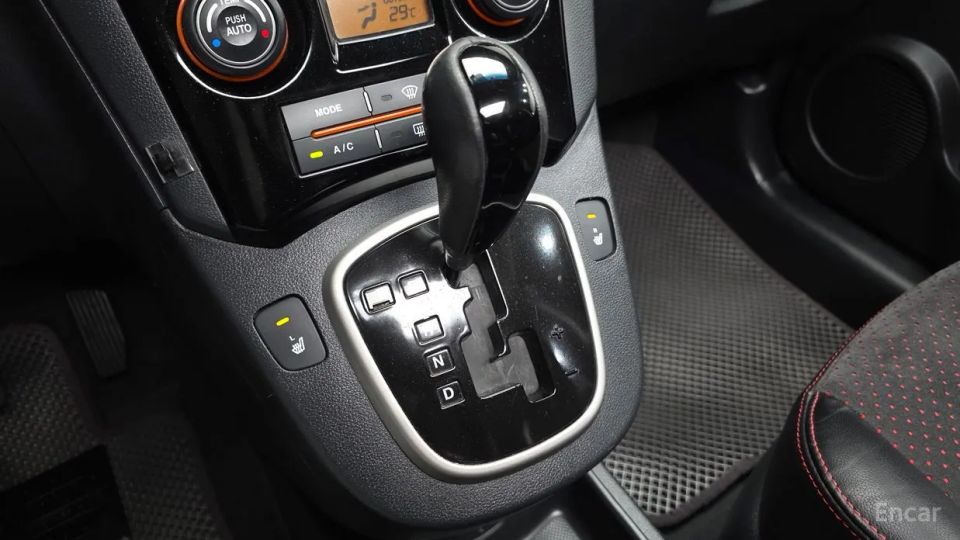 Kia Carens