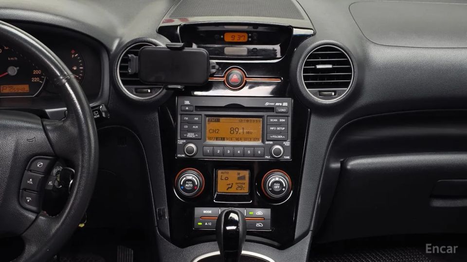Kia Carens