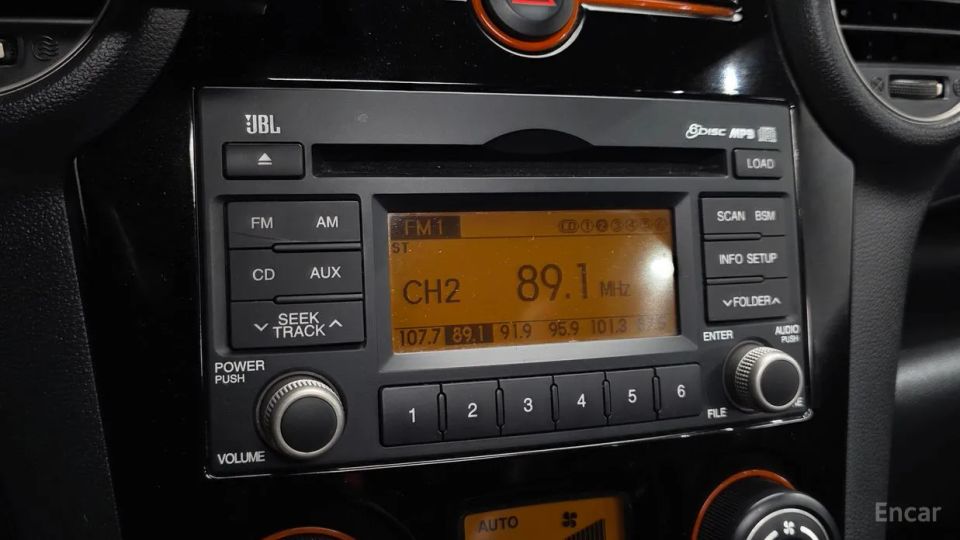 Kia Carens