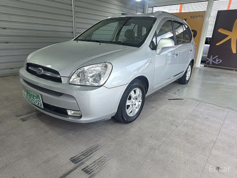 Kia Carens