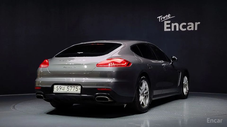 Porsche Panamera