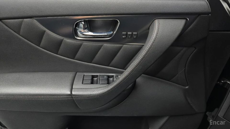 Infiniti FX