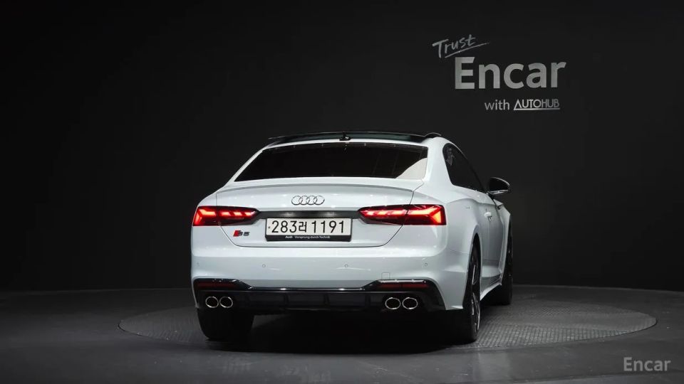 Audi S5